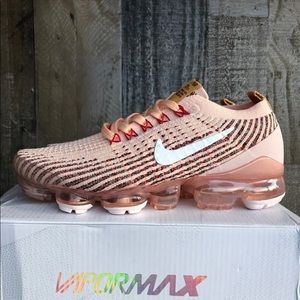 Nike Flyknit 3 vapormax women’s 7US pink rose